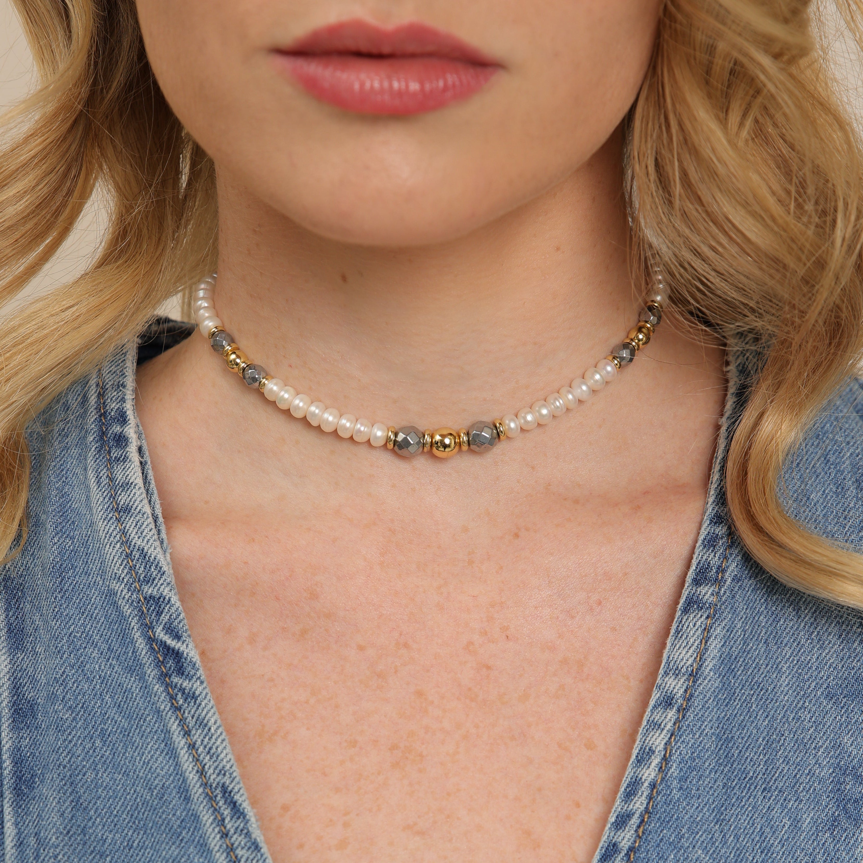 Collier ras-de-cou en perles - Hématite et sphères