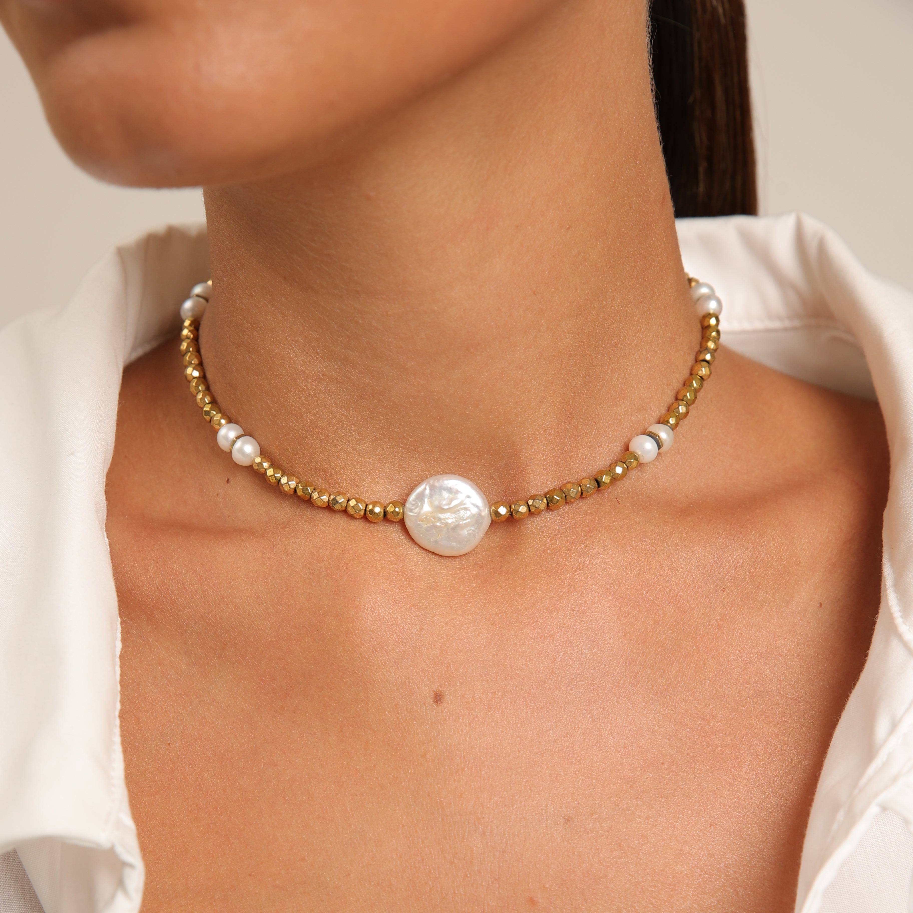 Collier ras du cou en hématite avec perles
