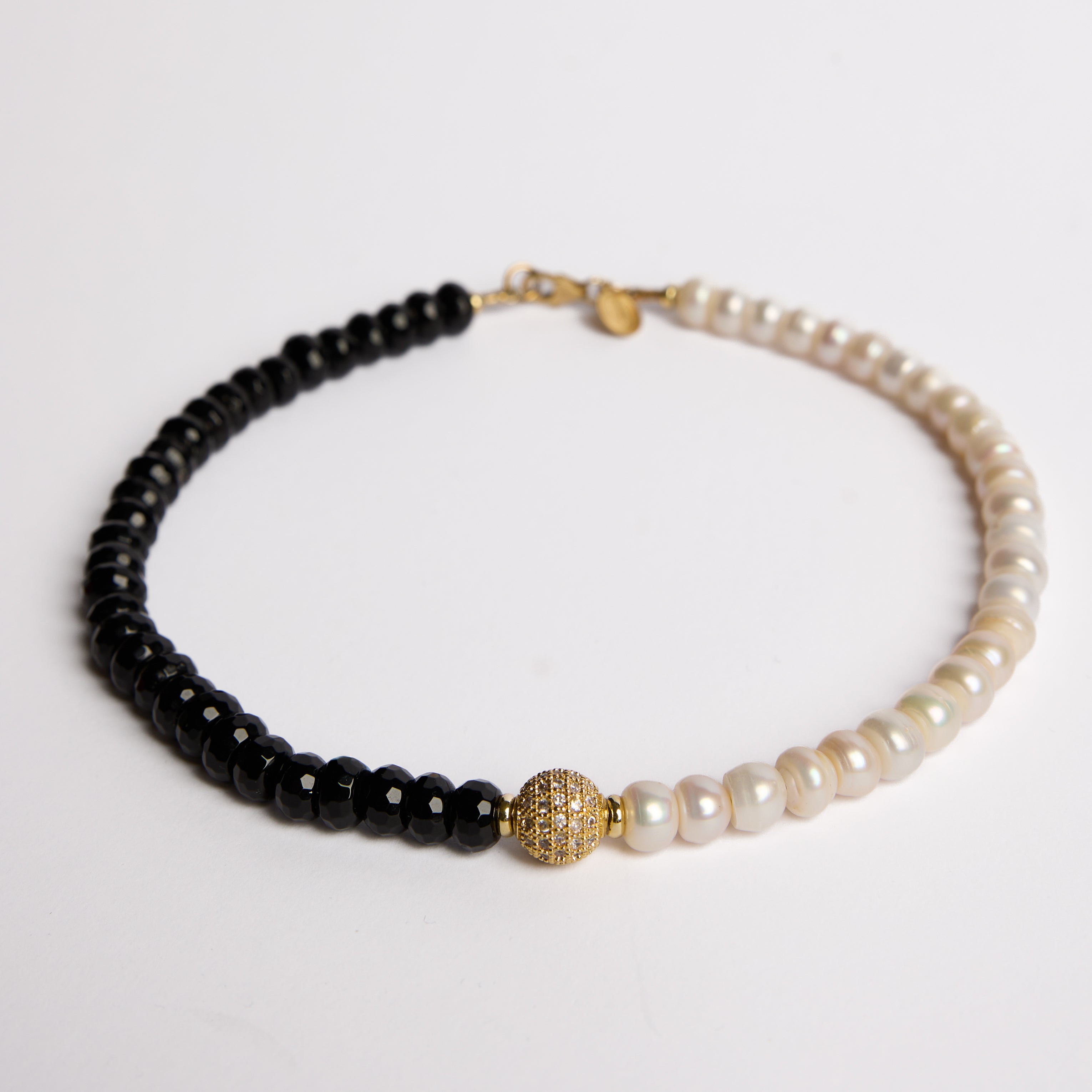 Collier de perles avec onyx