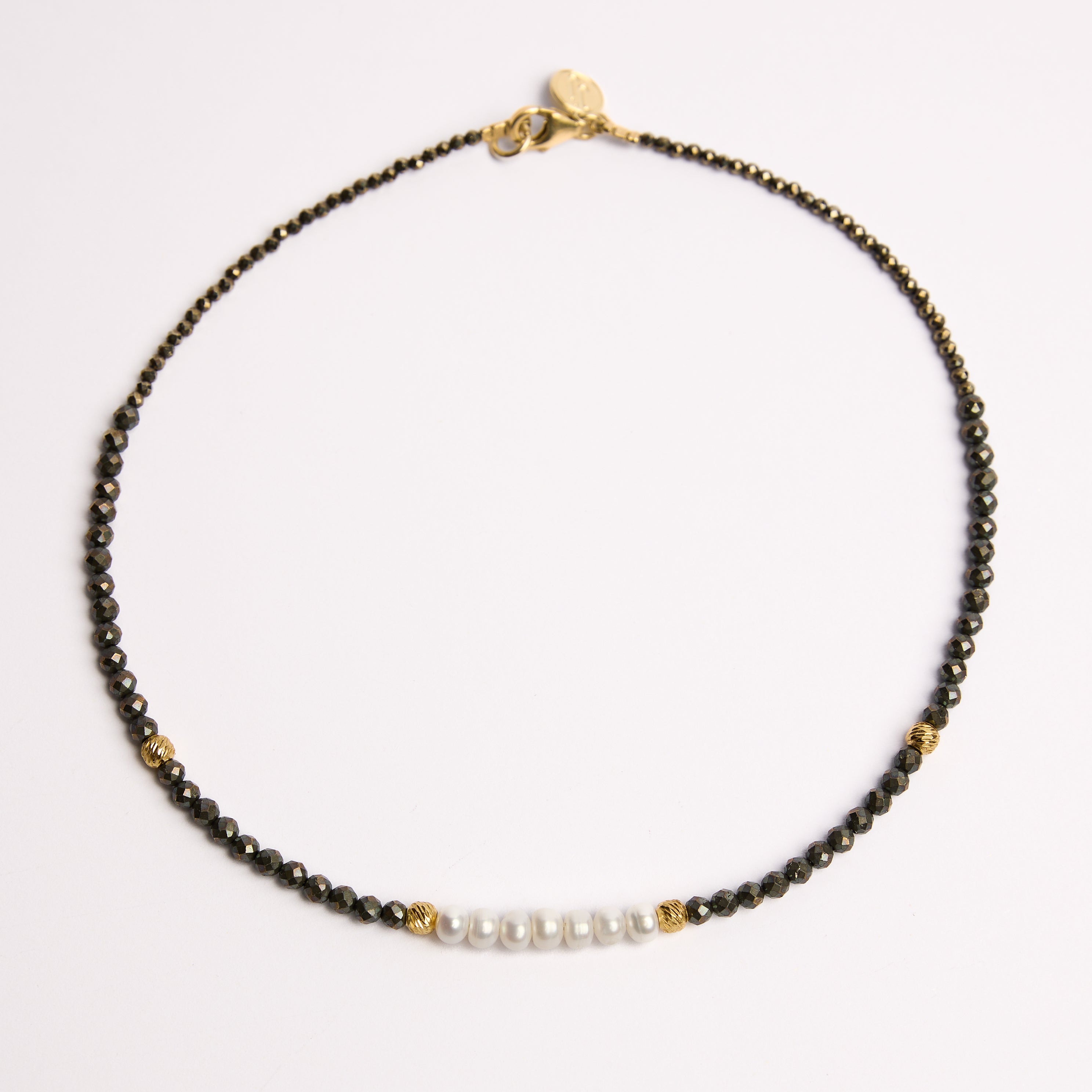 Collier ras du cou en pyrite avec perle de riz
