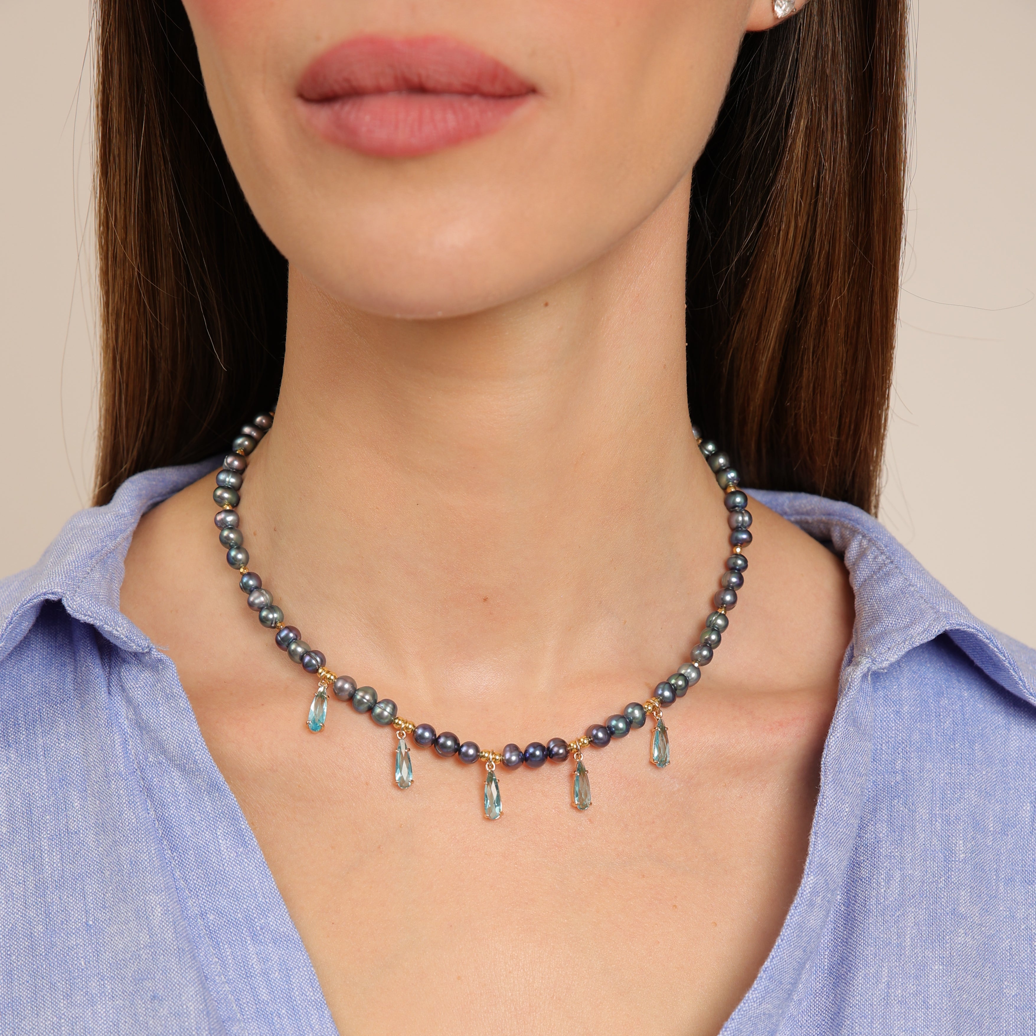 Collier de perles avec perles de paon