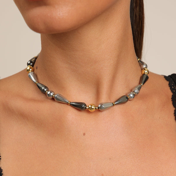 Collier ras du cou en hématite à facettes