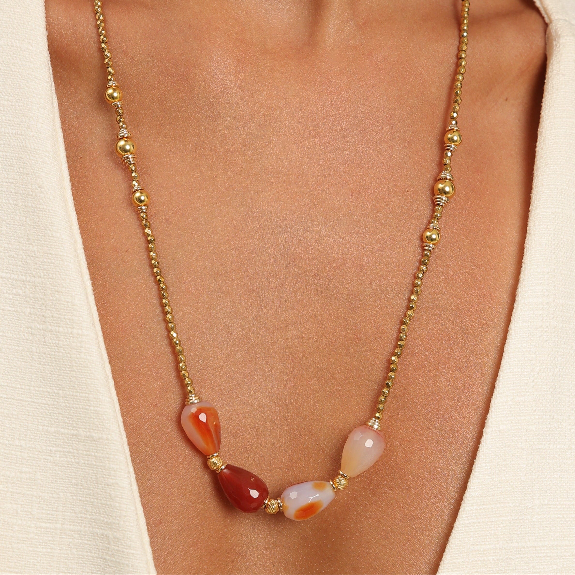 Collier en cornaline