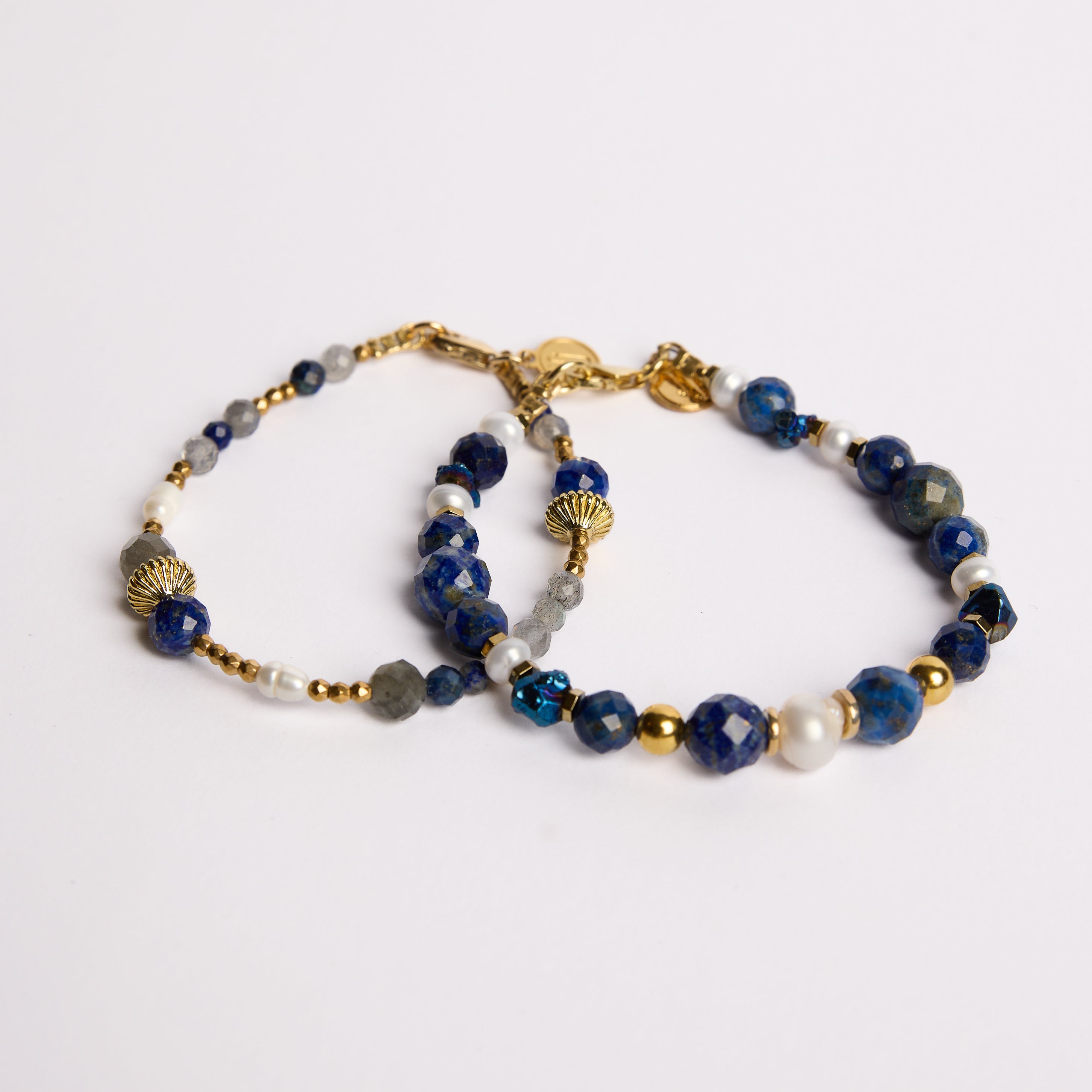 BRACELET EN HÉMATITE - AVEC NACRE