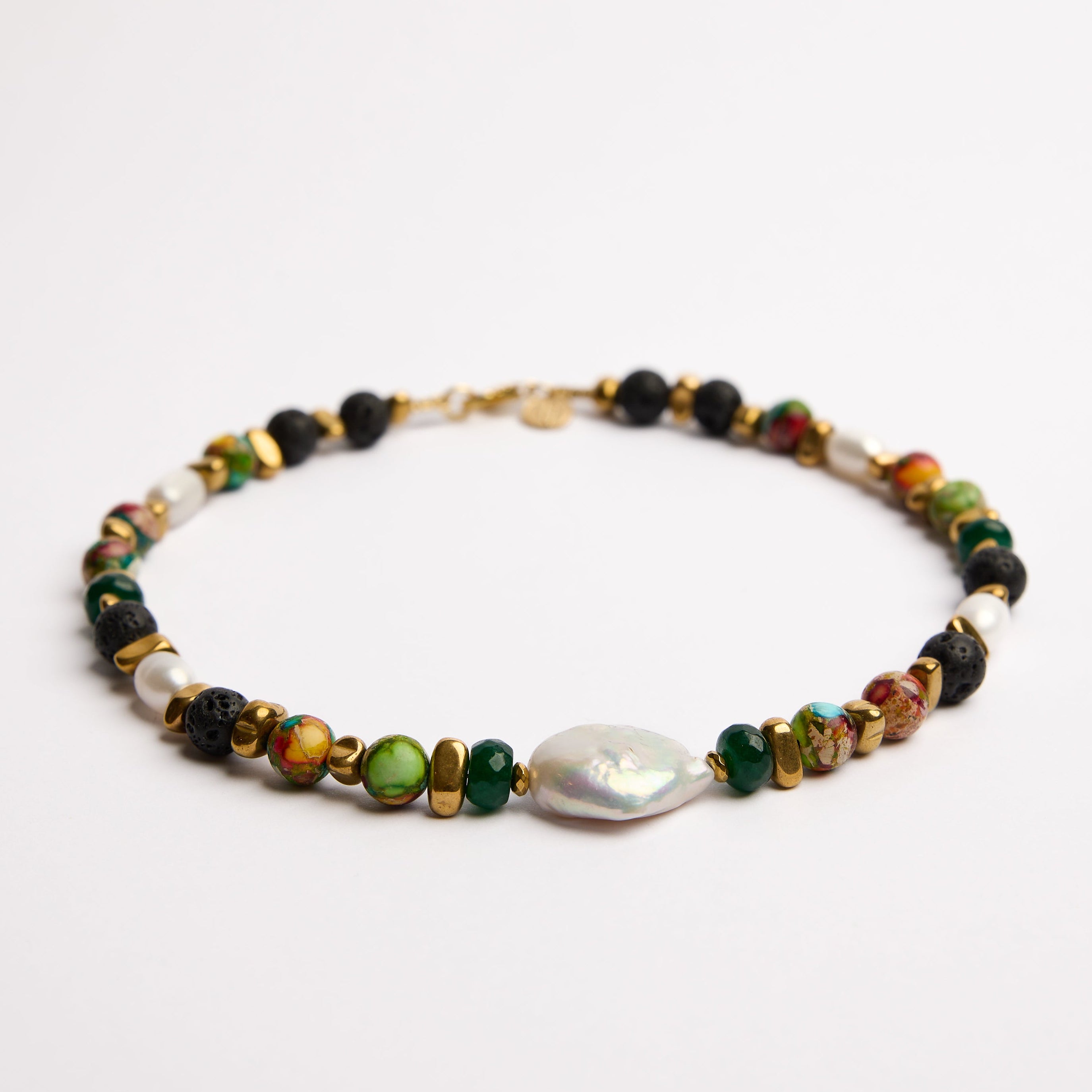 Gargantilla de jaspe, perla y jade