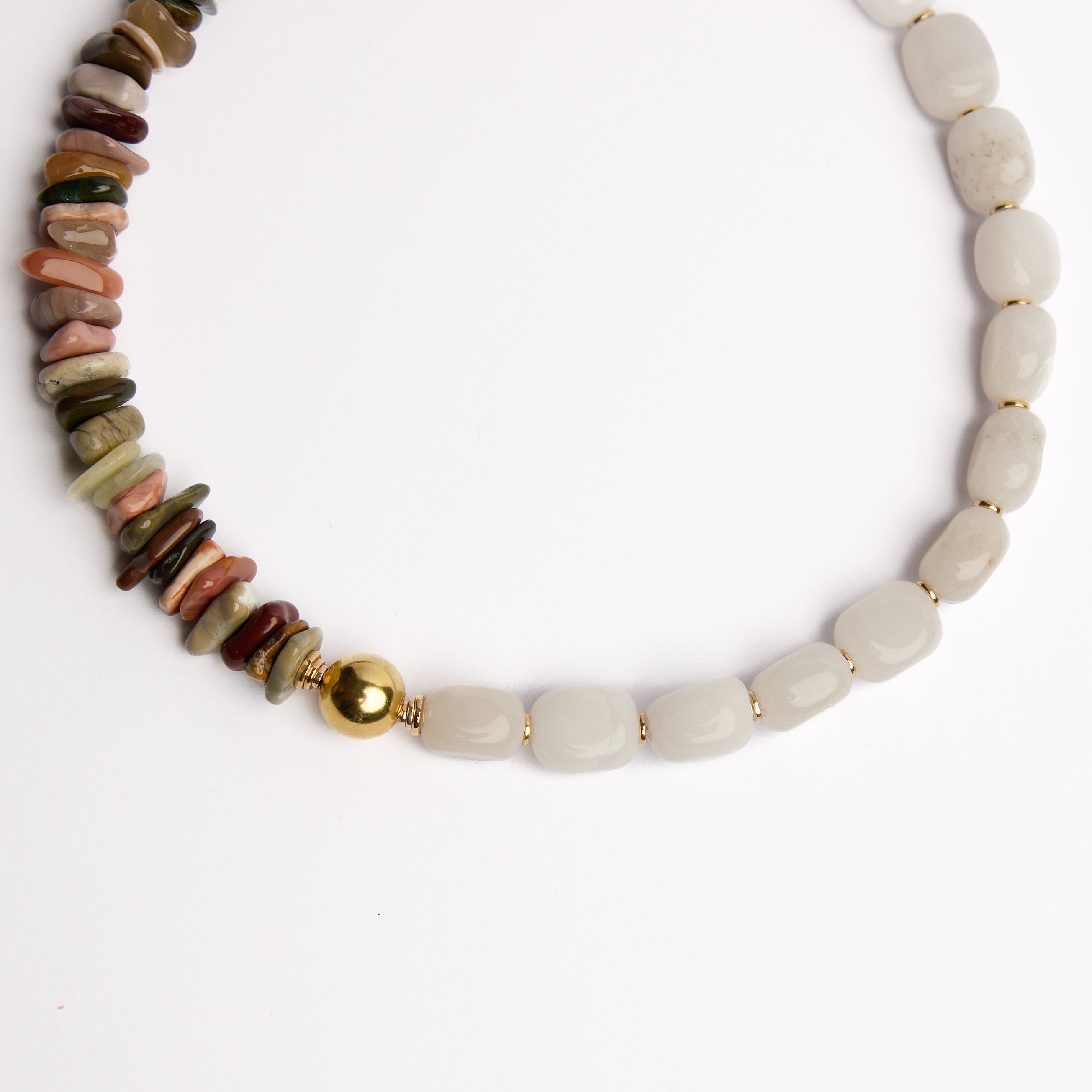 Collier en agate et calcédoine