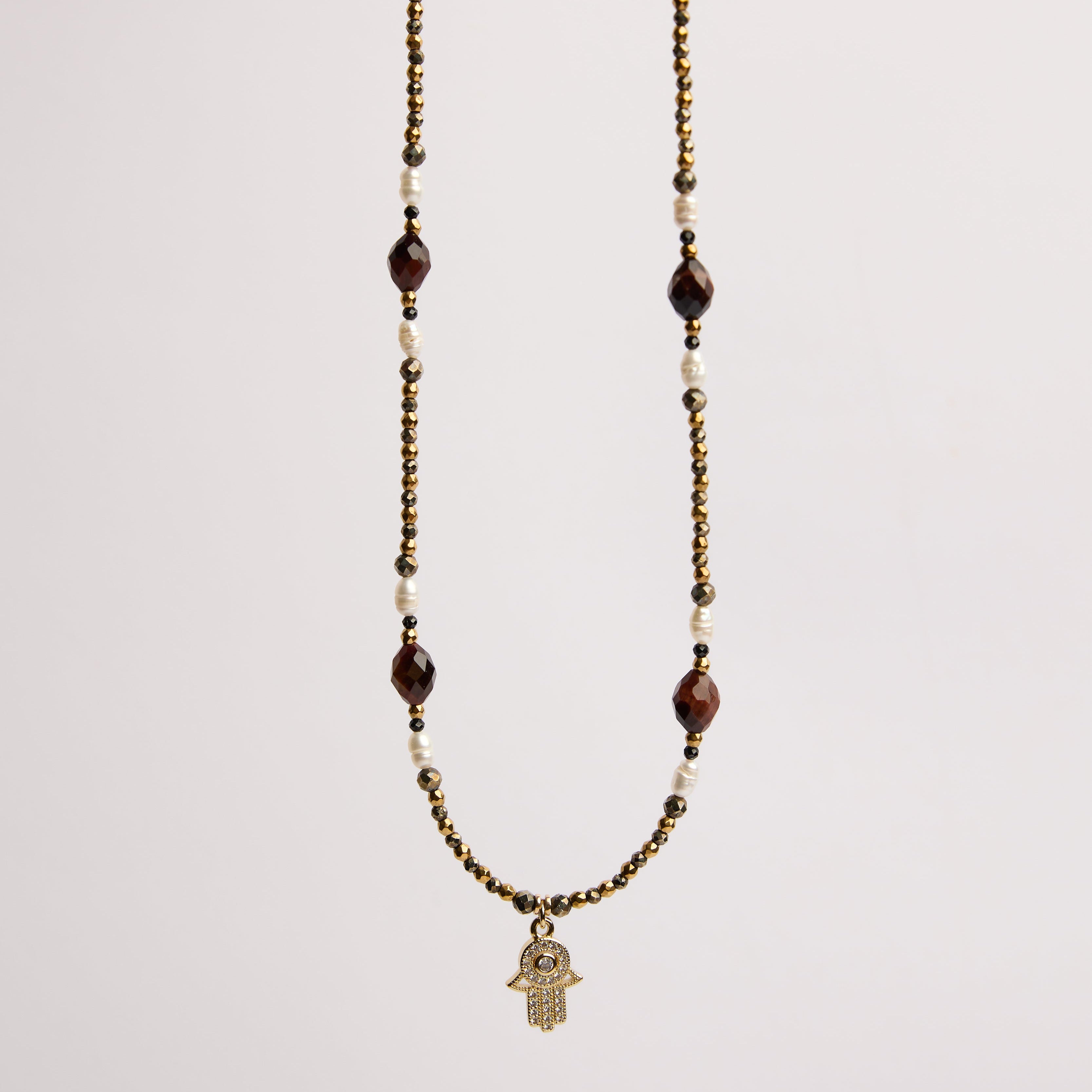 Collar de pirita con perlas de arroz y ojo de tigre