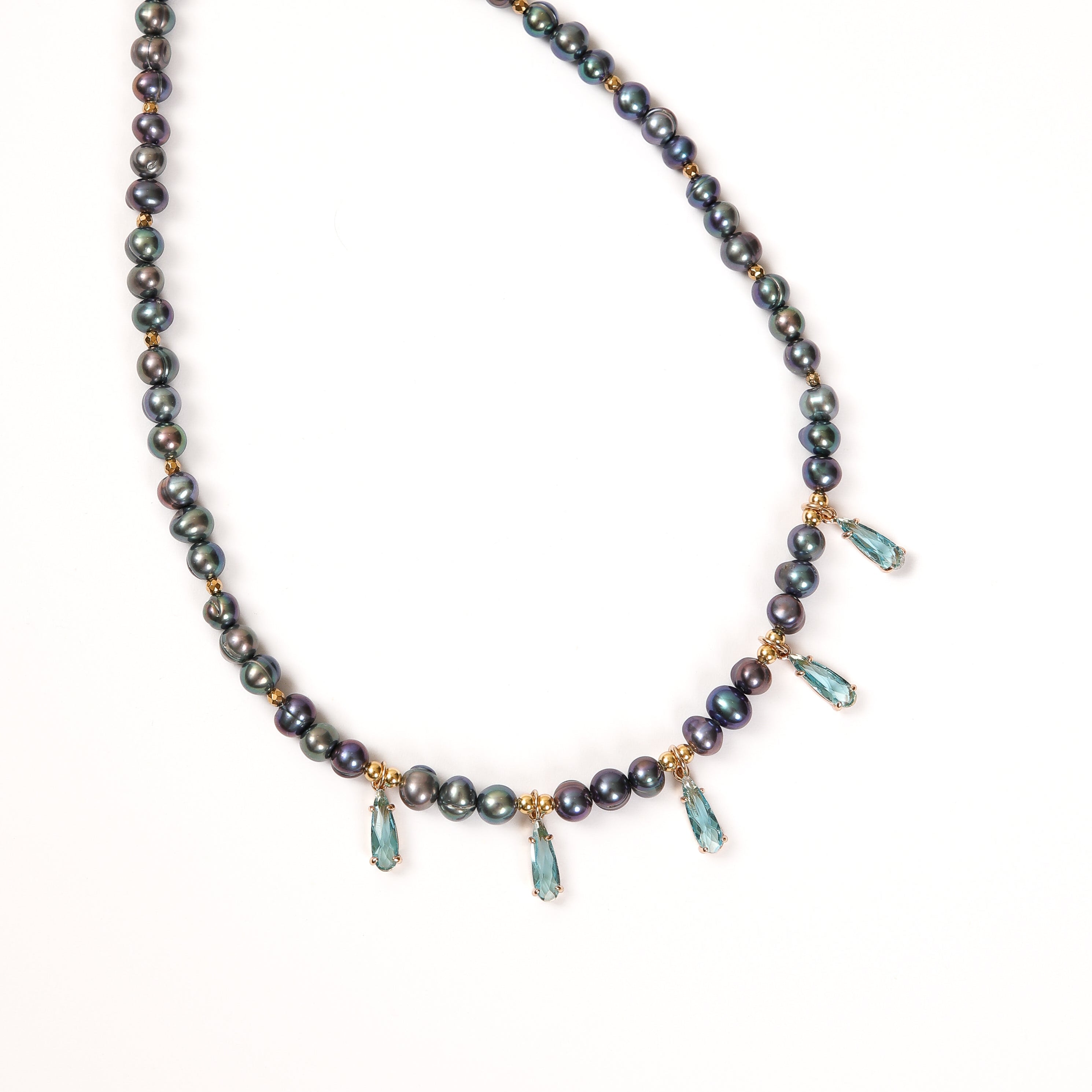 Collier de perles avec perles de paon